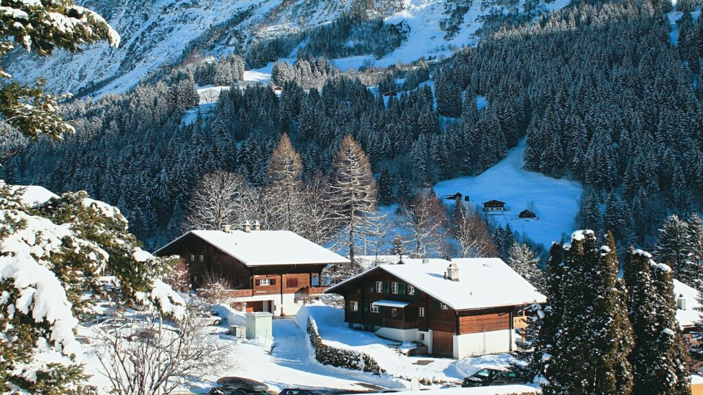 Cabins in Grindelwald covered in snow.